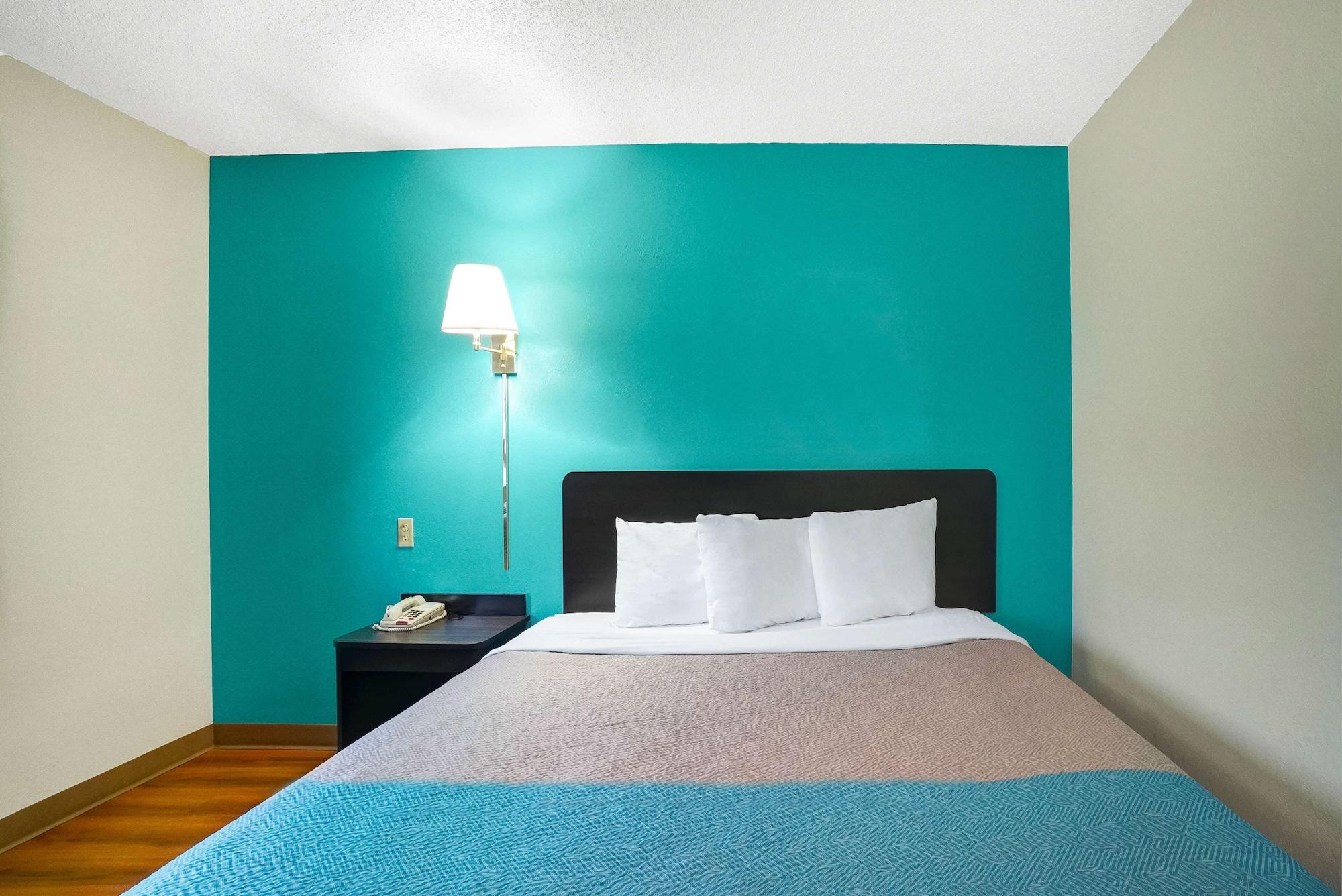 Motel 6-Montoursville, Pa - Williamsport Bagian luar foto