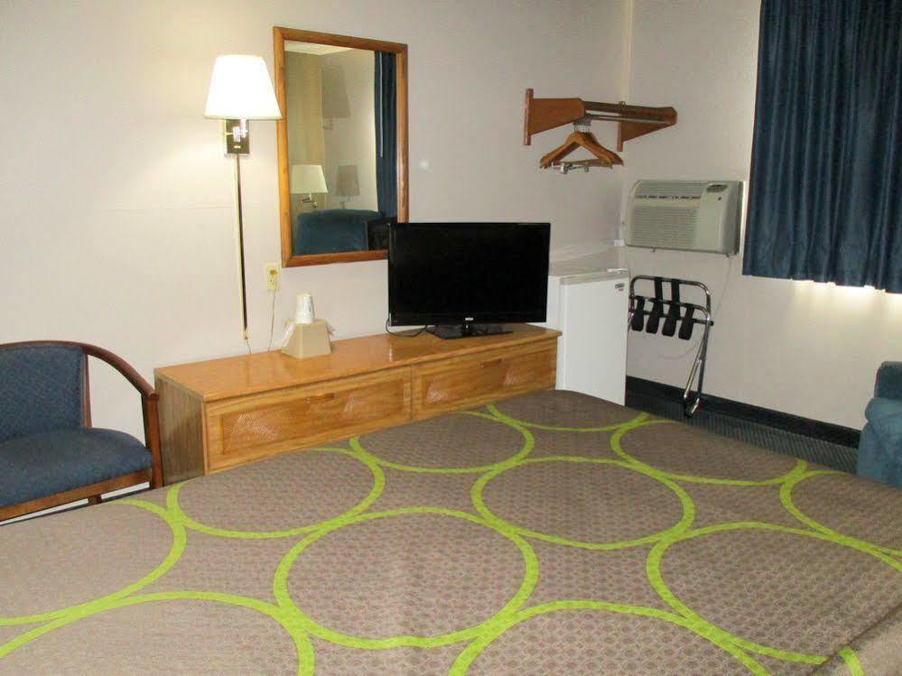 Motel 6-Montoursville, Pa - Williamsport Bagian luar foto